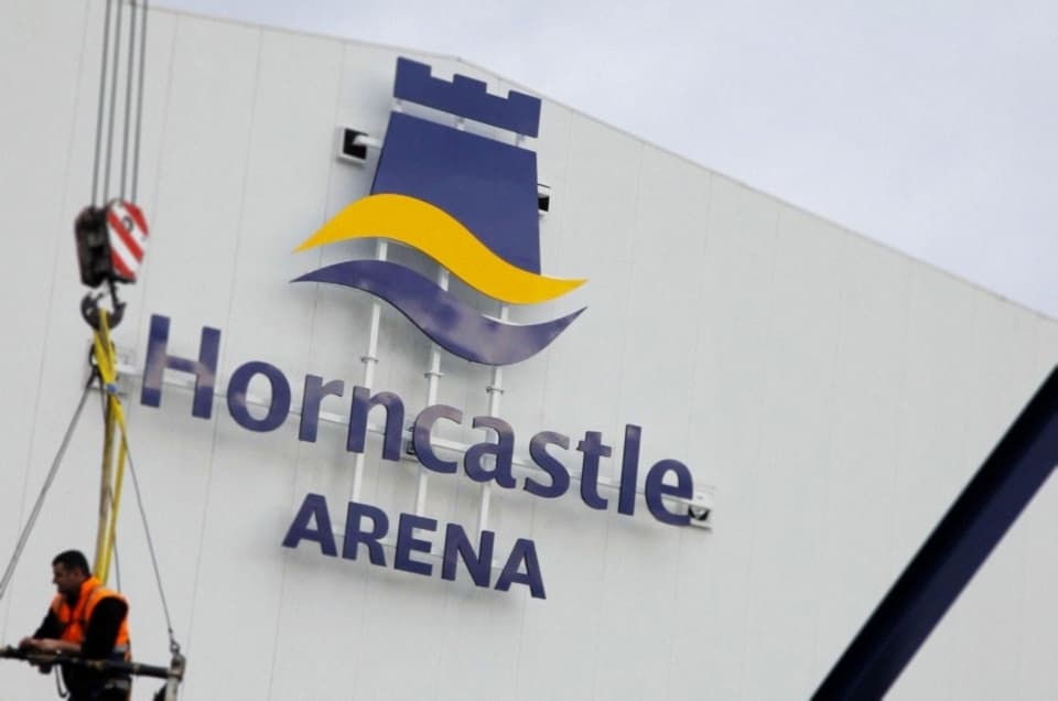 Horncastle arena signage 01 Scale Width Wzk2 MF0